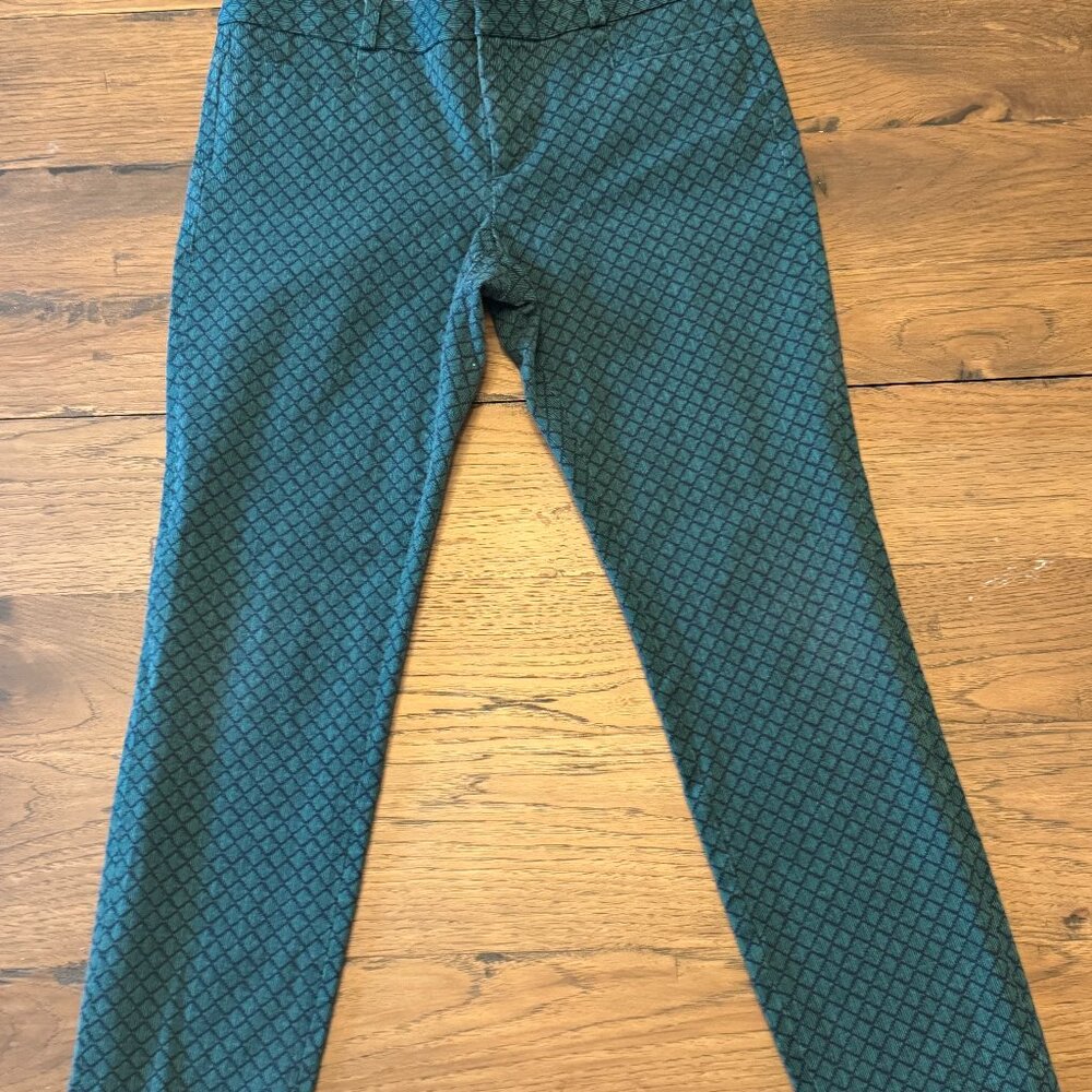 Banana Republic Sloan Pants Size 2 | Emerald Geometric Print